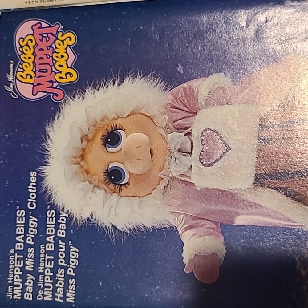 Muppet Babies Vogue Sewing Patterns 6, Uncut Kermit Miss Piggy Fozzie Jim Henson - Picture 9 of 12